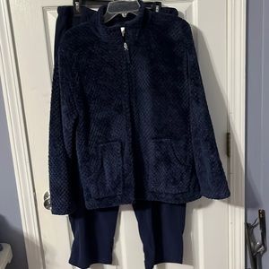 CuddlDuds lounge set